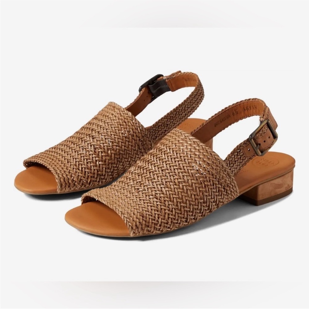 Paul Green Helena woven sandals size 9